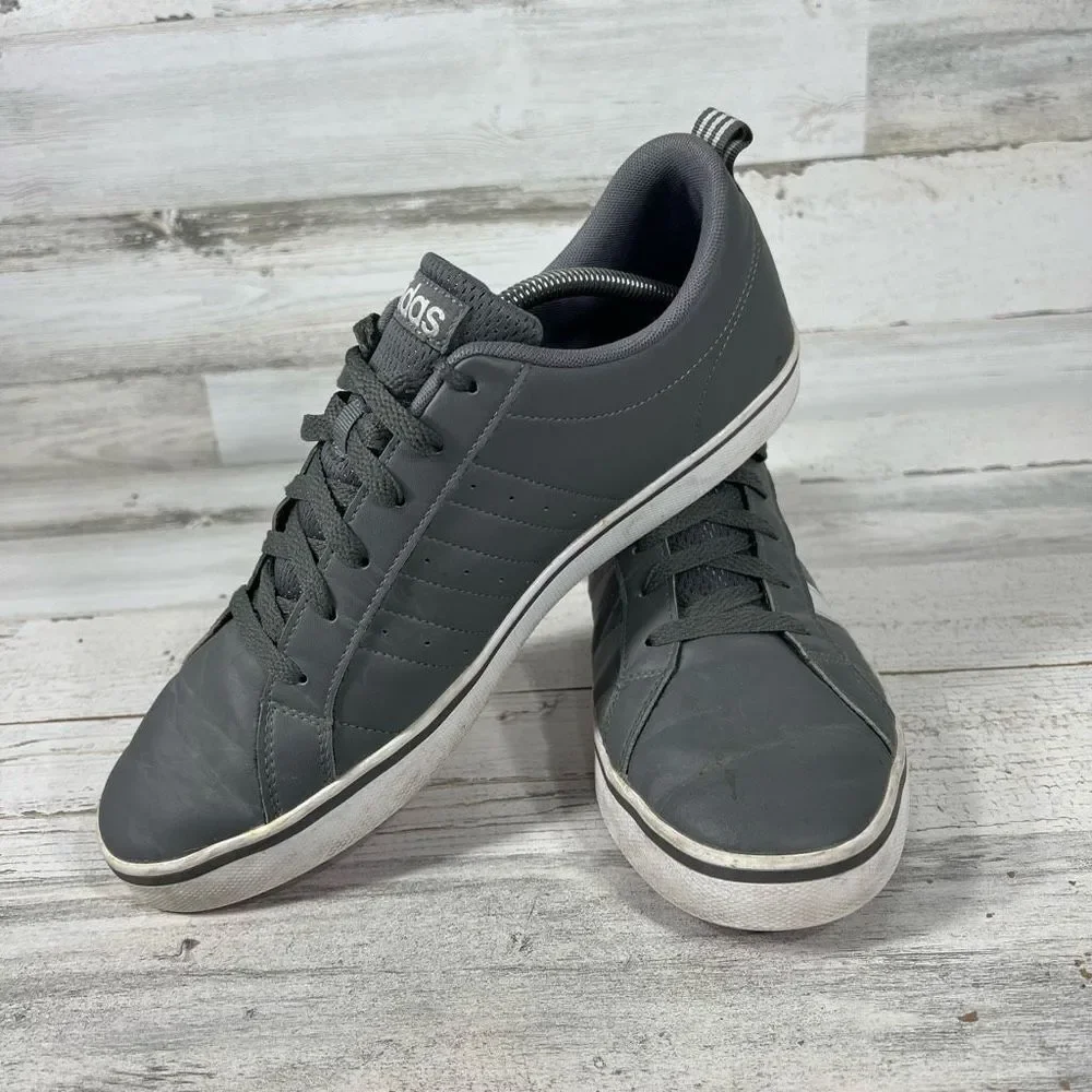 ‎Assistant Mens 10.5